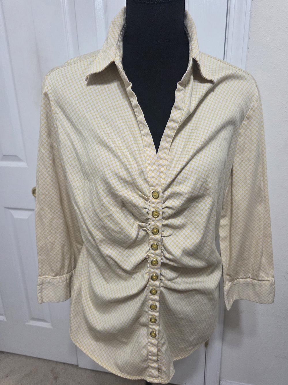 New York & Company Cream and Yellow Ruched Button-Front Shirt